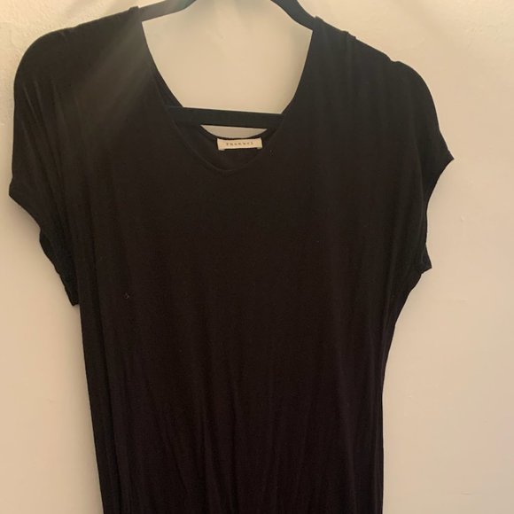 Black Short Sleeve Tunic With Side Slit Size Small - Picture 3 of 5